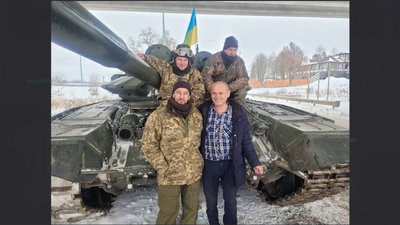 Екіпаж "Ромашка": як троє бійців зі Срібного воюють на трофейних танках Екіпаж "Ромашка": як троє бійців зі Срібного воюють на трофейних танках