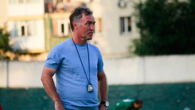МФК “Миколаїв” на виїзді переміг херсонський “Кристал” МФК “Миколаїв” на виїзді переміг херсонський “Кристал”