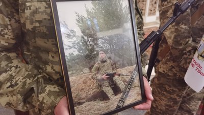 У Полтаві прощаються з Ярославом Пасічником У Полтаві прощаються з Ярославом Пасічником