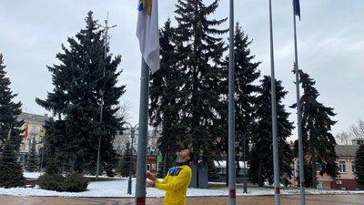 У Вінниці підняли прапор олімпійського комітету У Вінниці підняли прапор олімпійського комітету