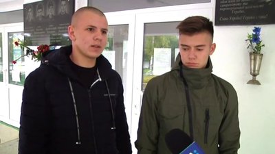 На Житомирщину прибув літак з тілами загиблих під Чугуєвом курсантів (ОНОВЛЮЄТЬСЯ) На Житомирщину прибув літак з тілами загиблих під Чугуєвом курсантів (ОНОВЛЮЄТЬСЯ)