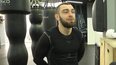 "Хочу стати чемпіоном світу": історія професійного боксера з Хмельницького Олексія Козелка