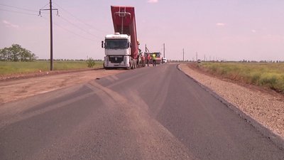 Дороги Херсонщини: їх стан та ремонт у 2021 році Дороги Херсонщини: їх стан та ремонт у 2021 році