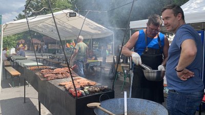 15 крафтових пивоварень краю представлять продукцію на фестивалі в Мукачеві 15 крафтових пивоварень краю представлять продукцію на фестивалі в Мукачеві