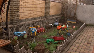 саморобки у дворі