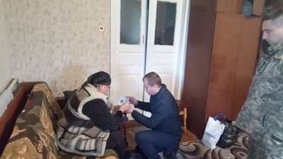 Матері загиблого воїна Олександра Степанька з Полтавщини передали орден Матері загиблого воїна Олександра Степанька з Полтавщини передали орден