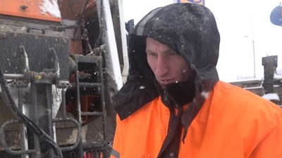 На дорогах Тернопільщини лежить від 10 до 35 сантиметрів снігу На дорогах Тернопільщини лежить від 10 до 35 сантиметрів снігу