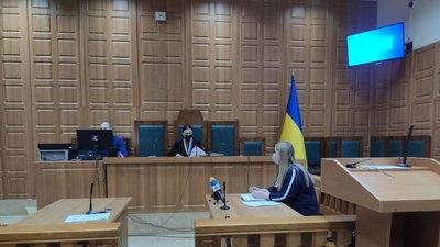 У Тернополі перенесли судове засідання щодо чоловіка, який стріляв у дітей У Тернополі перенесли судове засідання щодо чоловіка, який стріляв у дітей