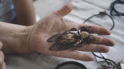 Жителька Тернопільщини відроджує мосяжництво Жителька Тернопільщини відроджує мосяжництво