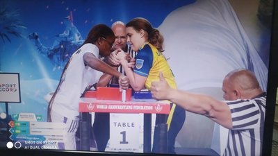 Фрагмент змагань Альони Горніч Фрагмент змагань Альони Горніч