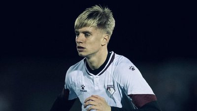 "Закінчую рік на хорошій ноті". 17-річний син Андрія Шевченка дебютував за молодіжну команду "Вотфорда"