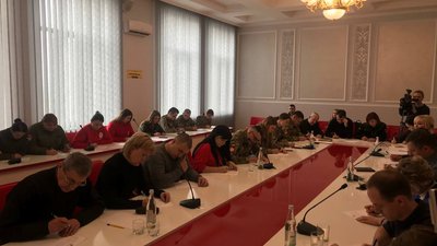 Жителі Тернопільщини написали радіодиктант Національної єдності Жителі Тернопільщини написали радіодиктант Національної єдності