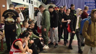 На чемпіонаті в Хмельницькому змагаються 424 юніори та юніорки-юнаки та дівчата 2007-го-2008-го років народження На чемпіонаті в Хмельницькому змагаються 424 юніори та юніорки-юнаки та дівчата 2007-го-2008-го років народження