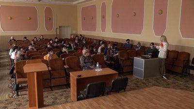 ЗНО по-новому: черкаським вчителям розповіли про зміни в ЗНО 2021 ЗНО по-новому: черкаським вчителям розповіли про зміни в ЗНО 2021