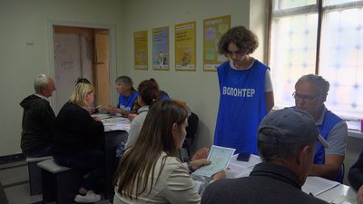 Волонтери приймають заявки