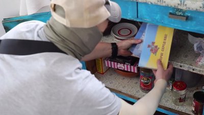 У окупованому Мелітополі росіяни конфіскували антиросійські книжки, профінансовані ЄС