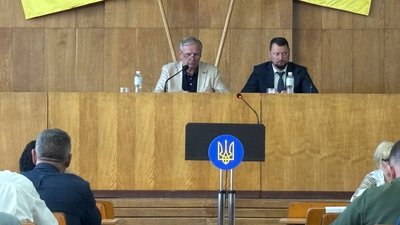 Житомир, Поліцейський офіцер громади, Бердичів, сесія, гроші