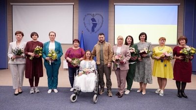 Президент відзначив державними нагородами трьох медиків з Чернігівщини