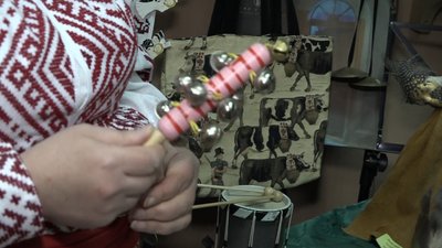 Житомирянка Ганна Івченко зібрала понад 100 різних музичних інструментів Житомирянка Ганна Івченко зібрала понад 100 різних музичних інструментів