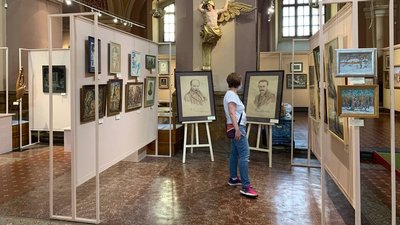 Живопис, графіка, скульптура. У Франківську члени "Мистецького братства" презентували колекцію робіт Живопис, графіка, скульптура. У Франківську члени "Мистецького братства" презентували колекцію робіт