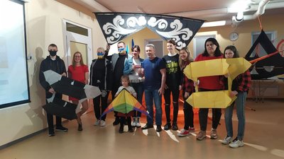 У Миколаєві родинам учасників АТО та ВПО презентували проєкт зі створення повітряних зміїв