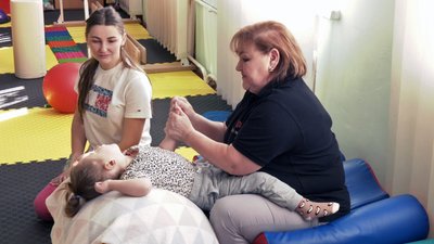"Все розписано по жовтень": як працює центр реабілітації для дітей з інвалідністю в Луцькій громаді "Все розписано по жовтень": як працює центр реабілітації для дітей з інвалідністю в Луцькій громаді