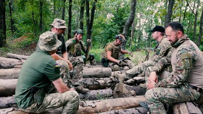 Військовослужбовці Військовослужбовці