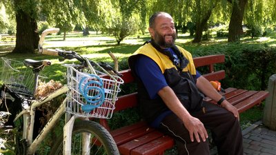 Три тисячі кілометрів за чотири місяці війни: харків'янин приїхав у Рівне на велосипеді Три тисячі кілометрів за чотири місяці війни: харків'янин приїхав у Рівне на велосипеді