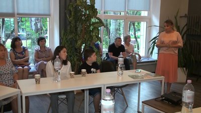 У Запоріжжі троє авторів з інвалідністю презентували свої вірші