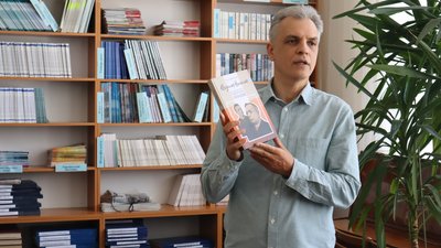 В Ужгороді презентували книгу Романа Офіцинського про Августина Волошина В Ужгороді презентували книгу Романа Офіцинського про Августина Волошина