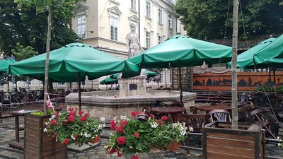 Дощ у Львові. Факти та легенди