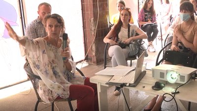 Херсонський модернізм: учасники проєкту досліджують як зберегти пам'ятки архітектури Херсонський модернізм: учасники проєкту досліджують як зберегти пам'ятки архітектури
