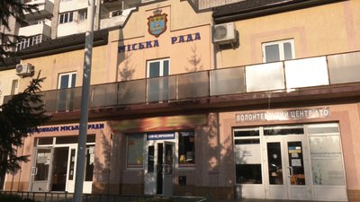 "Є все найнеобхідніше": у Новояворівську на Львівщині облаштували пункт обігріву "Є все найнеобхідніше": у Новояворівську на Львівщині облаштували пункт обігріву