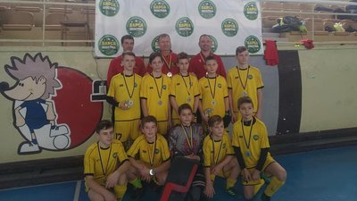 Шосткинські хокеїсти здобули "срібло" на чемпіонаті України Шосткинські хокеїсти здобули "срібло" на чемпіонаті України