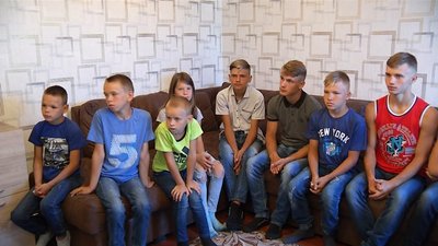 "Віримо, що повернемося, що не втратимо свої будинки вже вдруге!" Історія матусі, для якої чужих дітей не буває "Віримо, що повернемося, що не втратимо свої будинки вже вдруге!" Історія матусі, для якої чужих дітей не буває