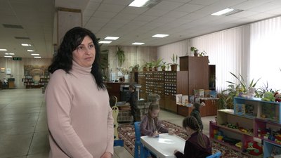 У бібліотеці облаштували ігровий куточок У бібліотеці облаштували ігровий куточок