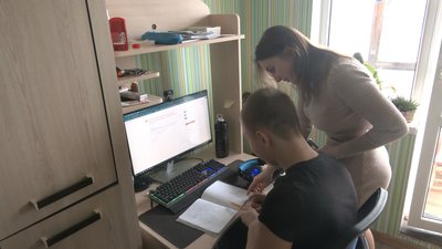 У Лозівській громаді змінили розклад онлайн-уроків через погодинні відключення світла