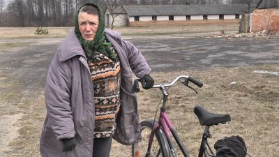 "Велика вода": Західний Буг на Волині руйнує український кордон і лишає селян без угідь "Велика вода": Західний Буг на Волині руйнує український кордон і лишає селян без угідь