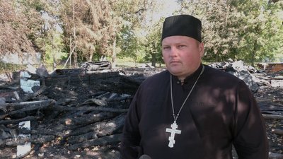 "Навіть, якщо був підпал, то я їм прощаю" — отець Василь про згорілий храм ХІХ століття на Рівненщині "Навіть, якщо був підпал, то я їм прощаю" — отець Василь про згорілий храм ХІХ століття на Рівненщині