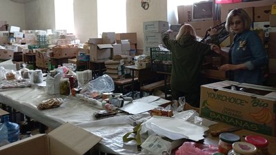 "Великодній кошик для солдата": тернопільські волонтери відправили бійцям чергову допомогу "Великодній кошик для солдата": тернопільські волонтери відправили бійцям чергову допомогу