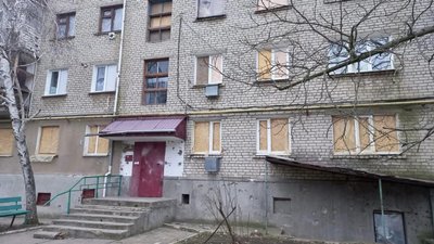 Наслідки російських обстрілів. У Миколаївській області триває відновлення пошкоджених будівель Наслідки російських обстрілів. У Миколаївській області триває відновлення пошкоджених будівель