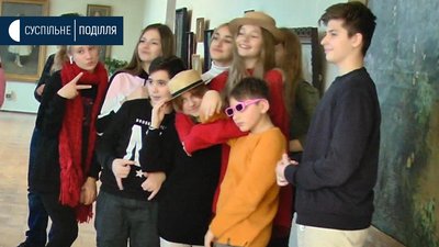 Більше двох сотень відвідувачів взяли участь у акції "Селфі у музеї" в Хмельницькому