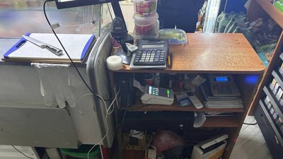 Увірвались зі зброєю до магазину: на Черкащині двом чоловікам повідомили про підозру Увірвались зі зброєю до магазину: на Черкащині двом чоловікам повідомили про підозру