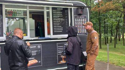 У 9 районах Києва перевірили майже 60 фастфудів. Скільки виявлено порушень
