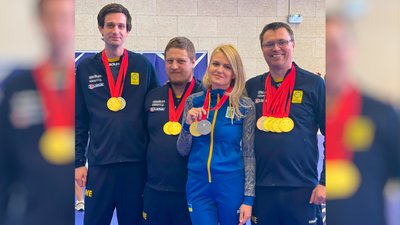 Галина з іншими учасниками чемпіонату світу Галина з іншими учасниками чемпіонату світу