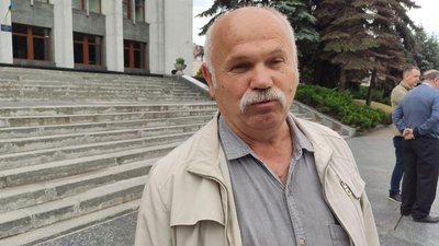 Тернополяни виступили проти мовного законопроєкту Бужанського Тернополяни виступили проти мовного законопроєкту Бужанського
