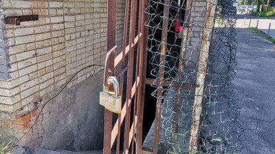 Укриття – в приватній власності: мешканці багатоповерхівки просять Луцькраду викупити підвал Укриття – в приватній власності: мешканці багатоповерхівки просять Луцькраду викупити підвал