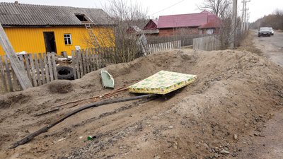 Житель Житомирщини розповів про перебування у селі Грезля російських військ Житель Житомирщини розповів про перебування у селі Грезля російських військ