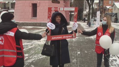 Червоний хрест підтримав лікарів, які працюють із хворими на коронавірус