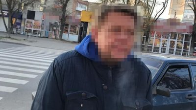 У Франківську нетверезий таксист вчинив аварію